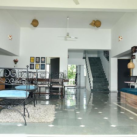 Whispering Woods Villa And Eco Farms 罗纳瓦拉 外观 照片